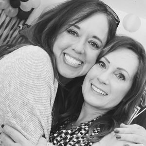 Meet your Posher, Lorie